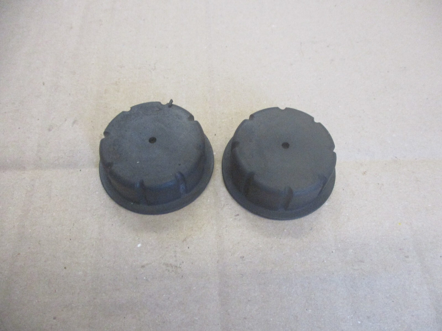 Caoutchoucs avant de réservoir pour Yamaha 125 XV Virago - 5AJ