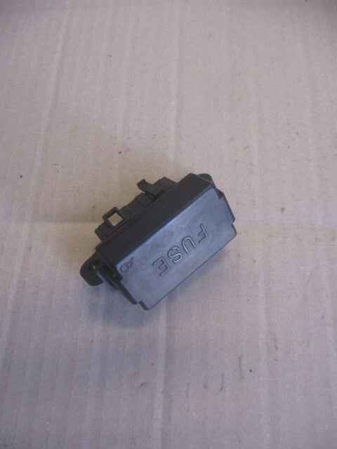 Support fusibles + cache pour Suzuki 650 DR RS SE - SP42A - SP43A