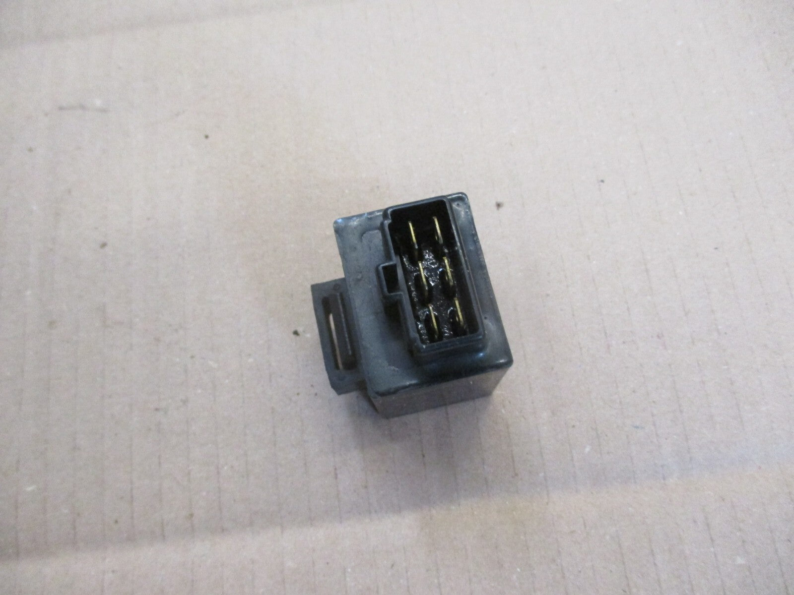 Relais de sécurité G8D-04 pour Yamaha 750 FZX - 2JE