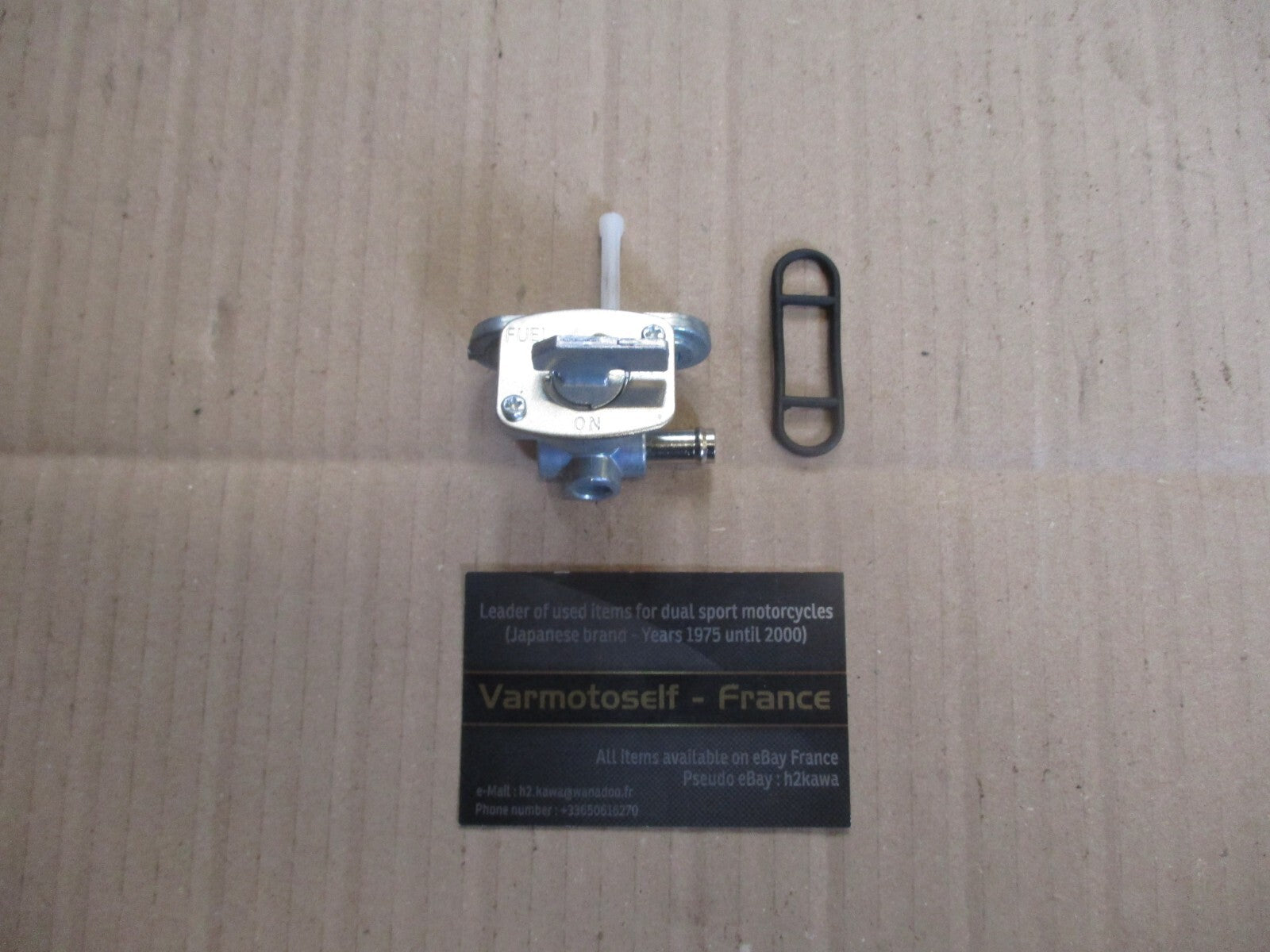 Robinet essence NEUF pour Yamaha 850 TDM - 4TX