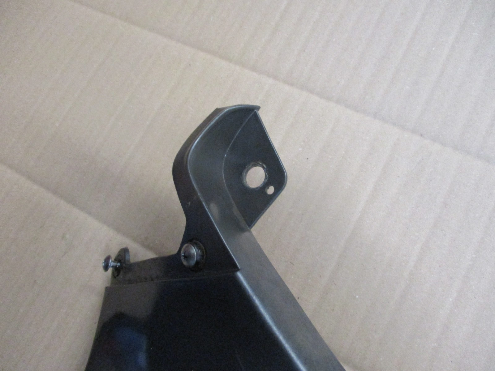 Flanc de carénage gauche pour Honda 125 NX Transcity - JD12