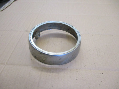 Cerclage de phare pour Yamaha 125 AT1 - AT2