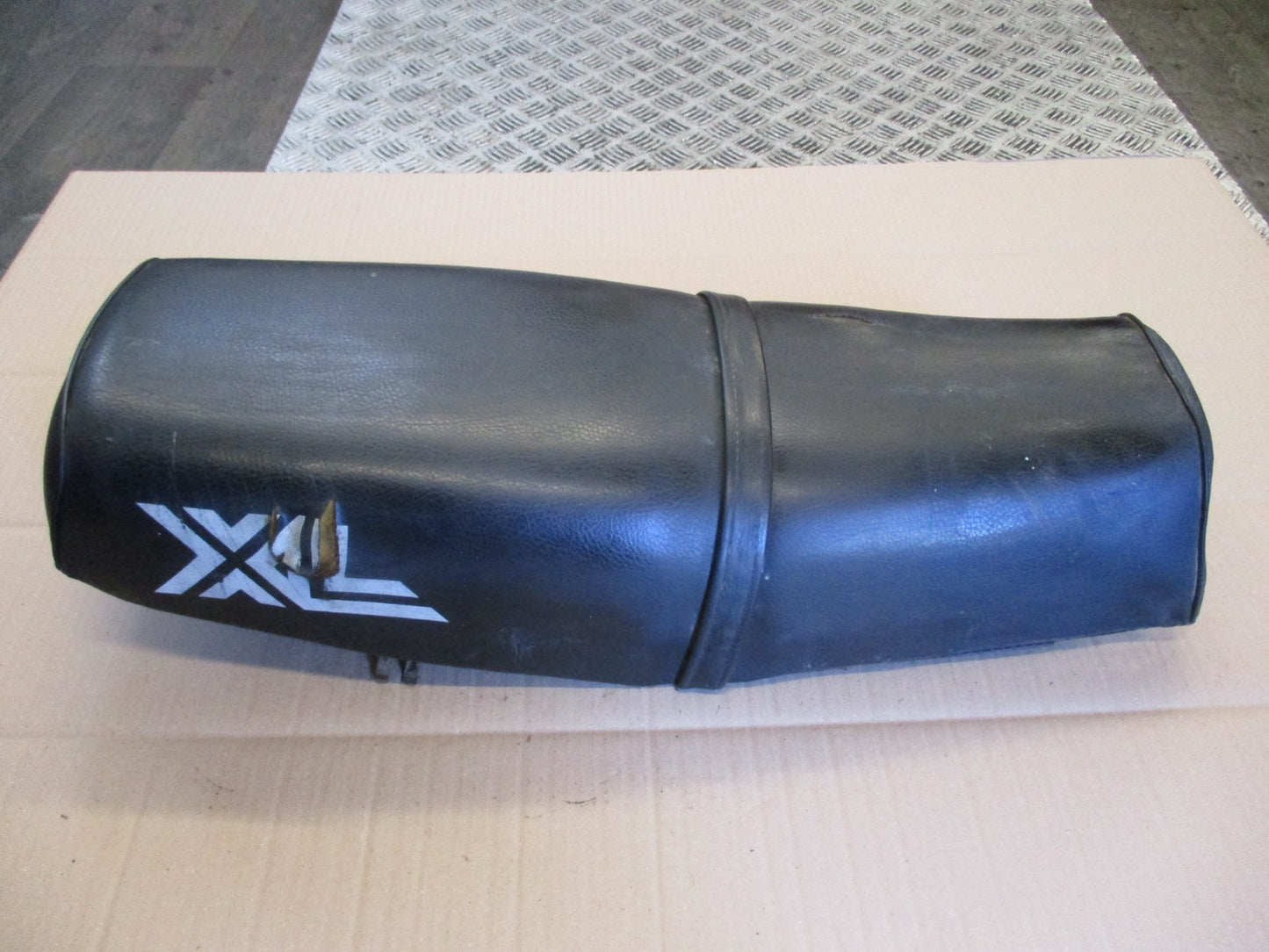 Selle pour Honda 125 XLS