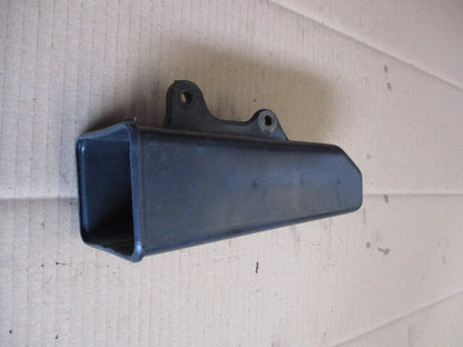 Boite à outils vide et sans porte pour Aprilia 125 Tuareg