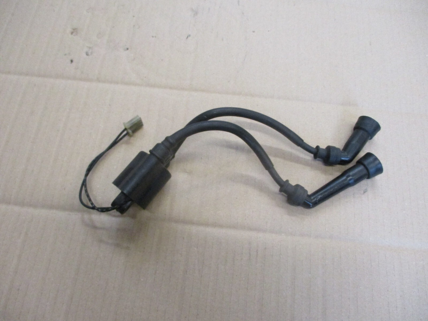 Bobine HT pour Suzuki 650 DR RS SE - SP44A