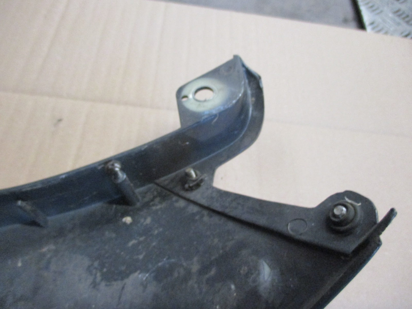 Flanc de carénage gauche pour Honda 125 NX Transcity - JD12