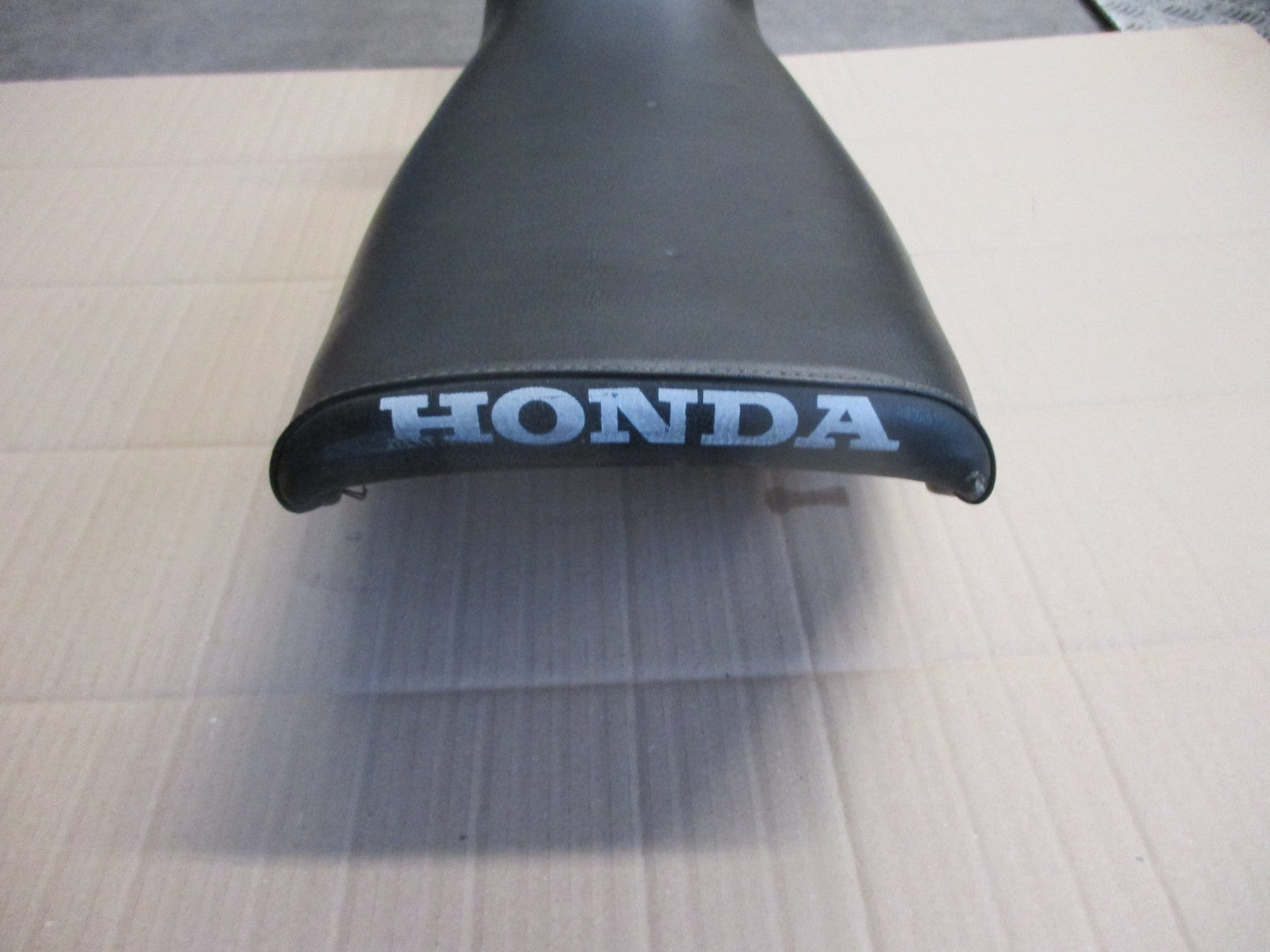 Selle pour Honda 125 NX - JD12
