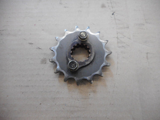 Pignon de sortie de boite pour Honda 650 NX Dominator - RD02 - RD08A