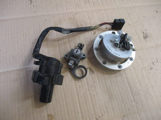 Nieman + bouchon + serrure de selle Honda 750 VFR - RC36 - Phase 1 - 1990 / 1993