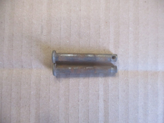 Axes de fixation selle pour Suzuki 125 TS B - 1979