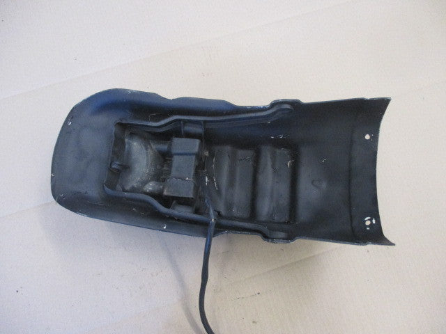 Garde boue arrière + feu sans cabochon Suzuki 600 DR - 650 DR - SN41A - SP41A