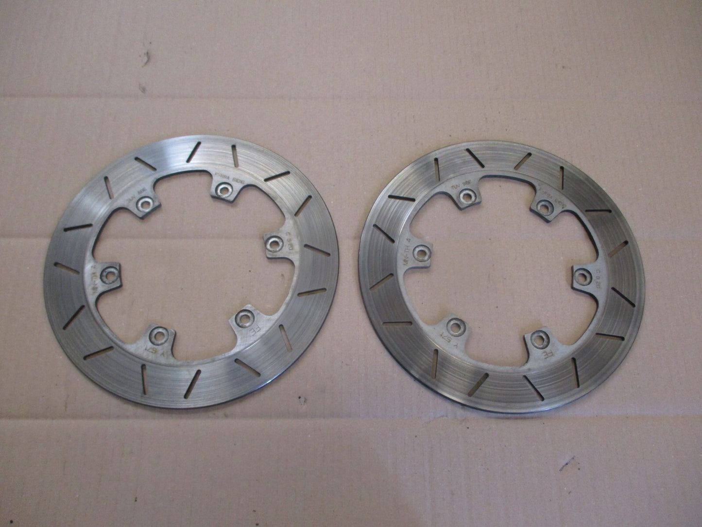 Disques de frein avant pour Yamaha 750 FZX - 4AM - 2JE