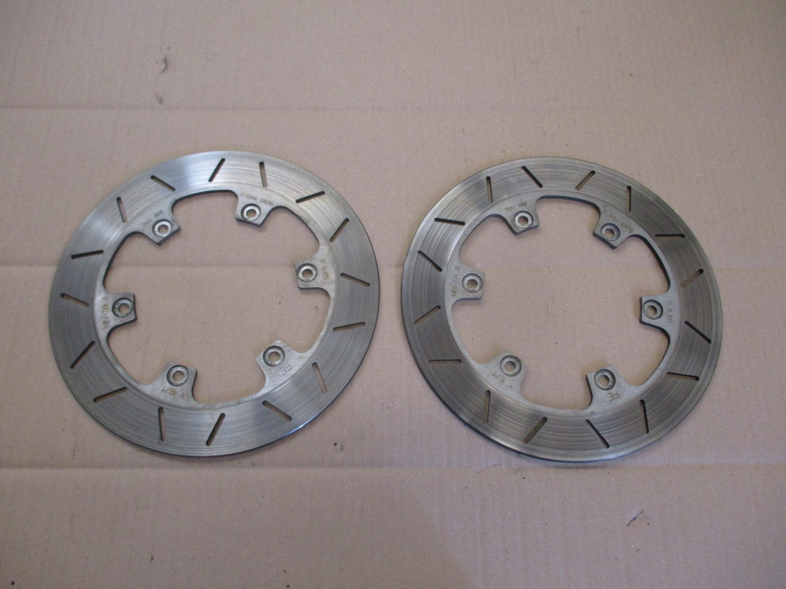 Disques de frein avant pour Yamaha 750 FZX - 4AM - 2JE