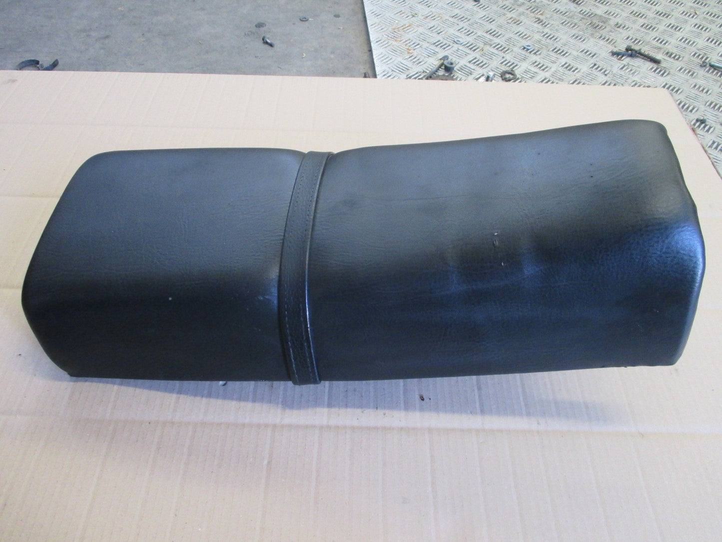 Selle pour Yamaha 125 XT - 12V - 3YU