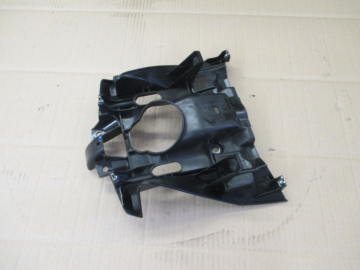 Cache plastique pour Honda 125 CBF - JC74