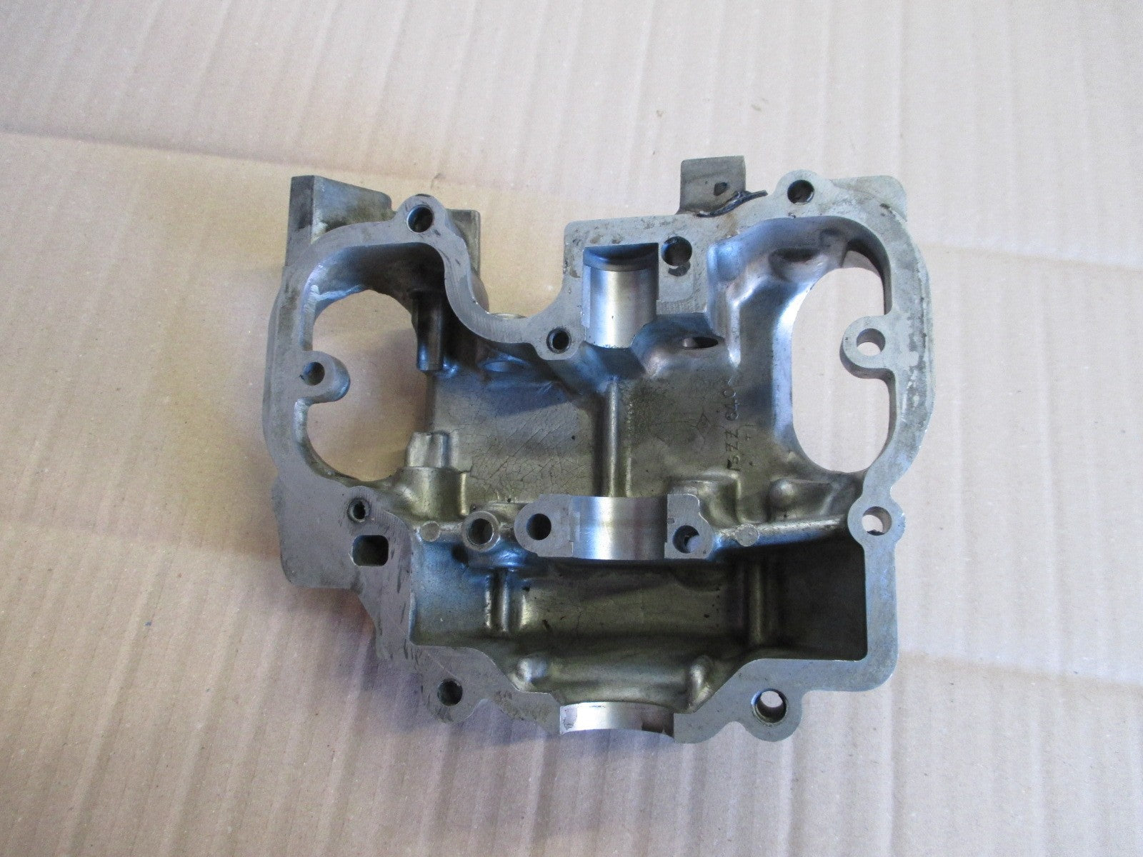 Cache culbuteurs nu pour Suzuki 650 DR RS SE - SP42A - SP43A - SP44A