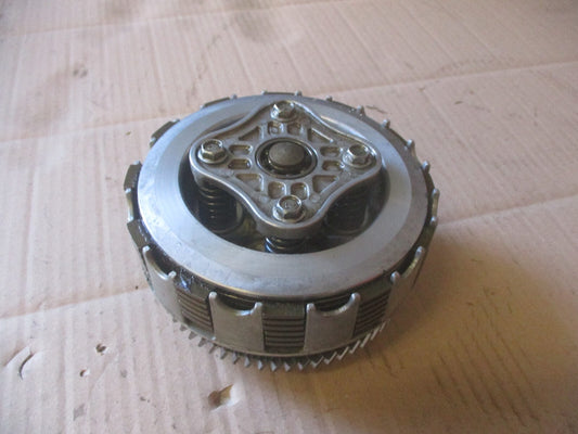 Embrayage pour Suzuki 600 DR -  SN41A