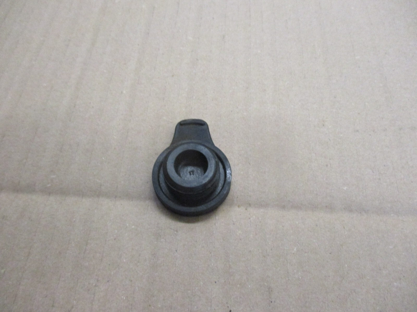 Bouchon remplissage d'huile 2 temps pour Honda 125 MTX - JD05 - JD07