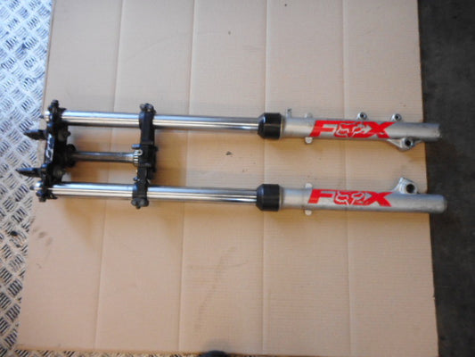 Fourche pour Suzuki 650 DR - SP41A