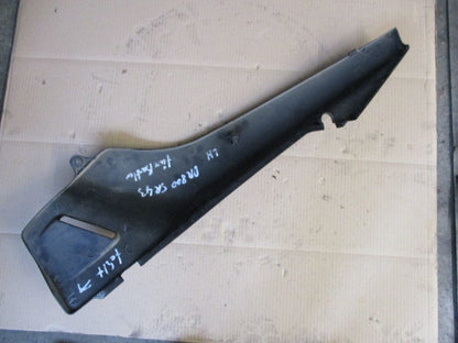 Cache latéral gauche pour Suzuki 800 DR - SR43A