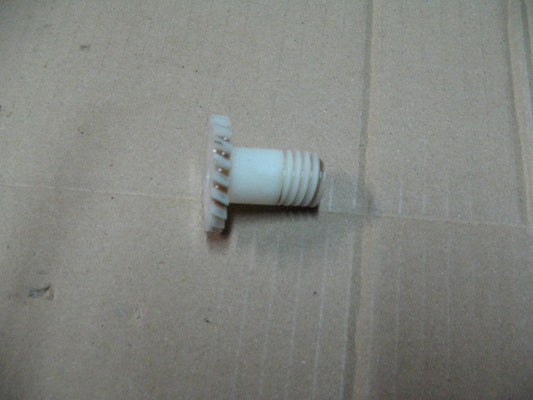 Pignon plastique pour Yamaha 125 DTLC - 10V