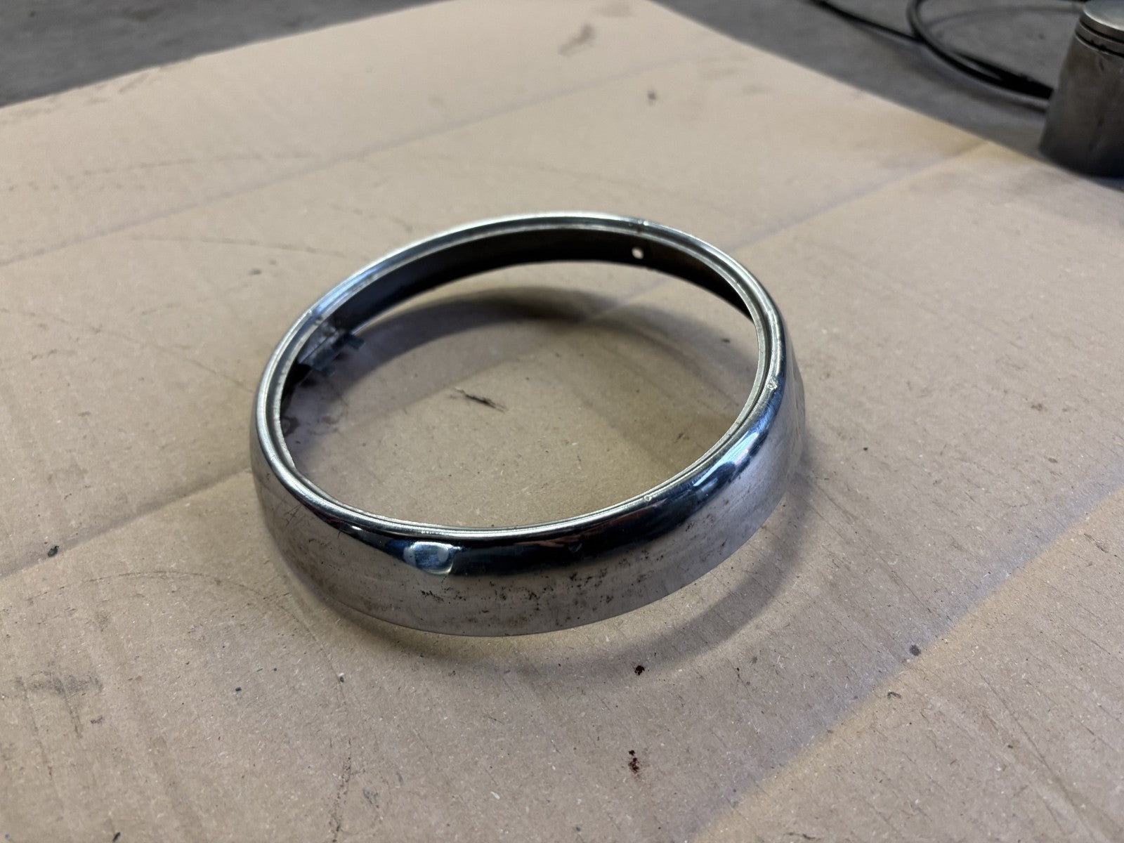 Cerclage de phare pour Kawasaki 125 KE - K1 - KS