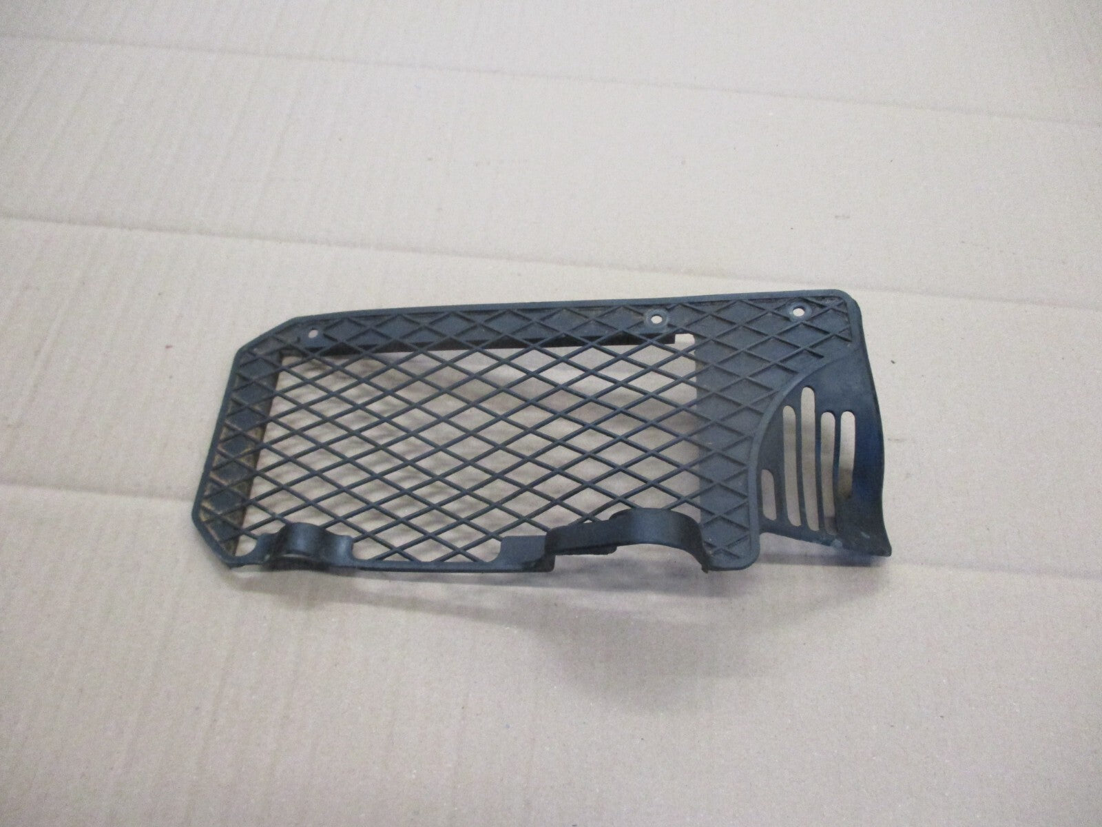 Grille radiateur d'eau pour Honda 125 MTX - JD05 - JD07