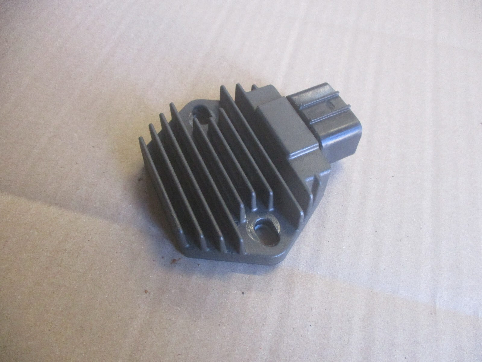 Régulateur SH683-12 pour Honda 650 XLV Transalp - RD10A - RD11A