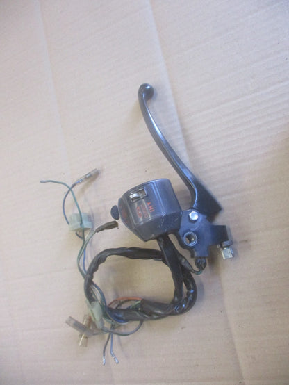 Poignée d'embrayage + cocotte gauche pour Honda 125 CM - JC05