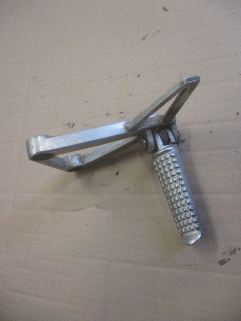 Platine cale pied avant gauche pour Honda 750 VFR - RC24