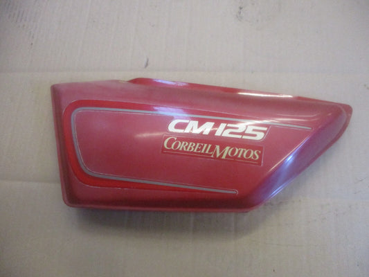 Cache latéral gauche pour Honda 125 CM - JC05