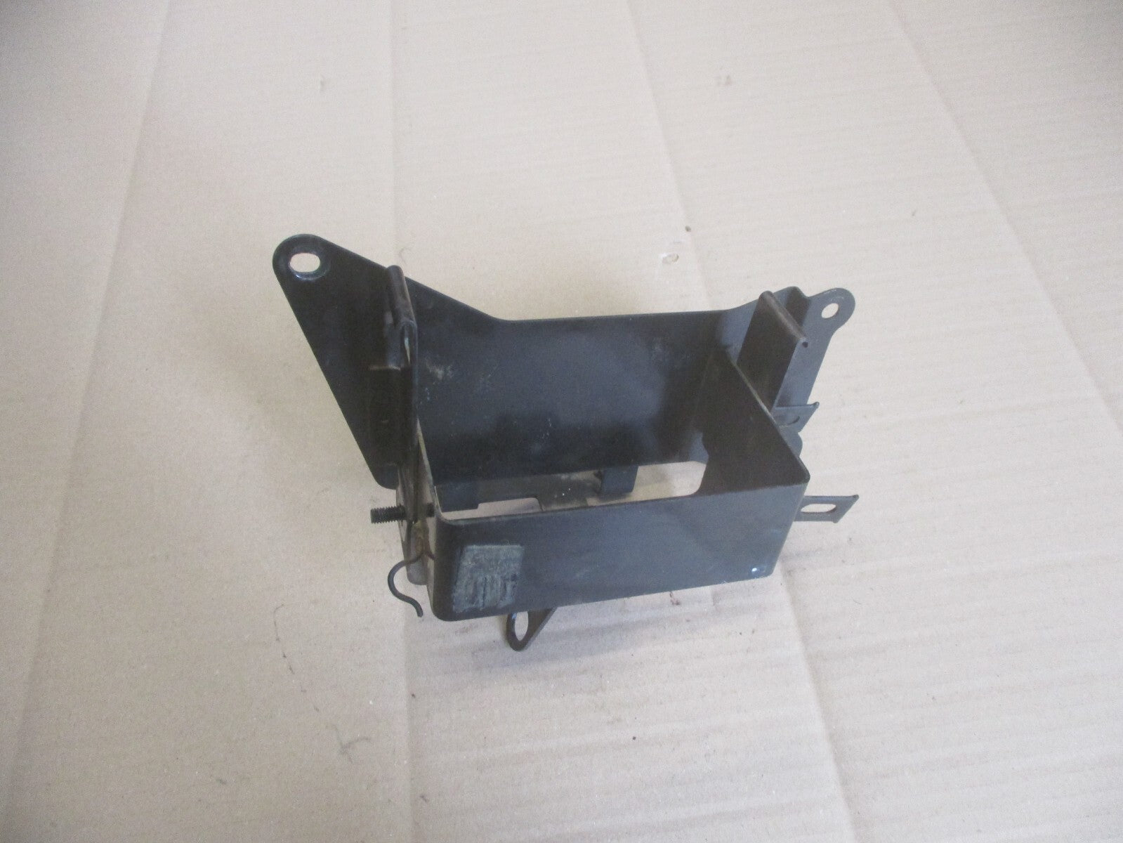 Support batterie pour Honda 125 Rebel - JC24A - JC26A