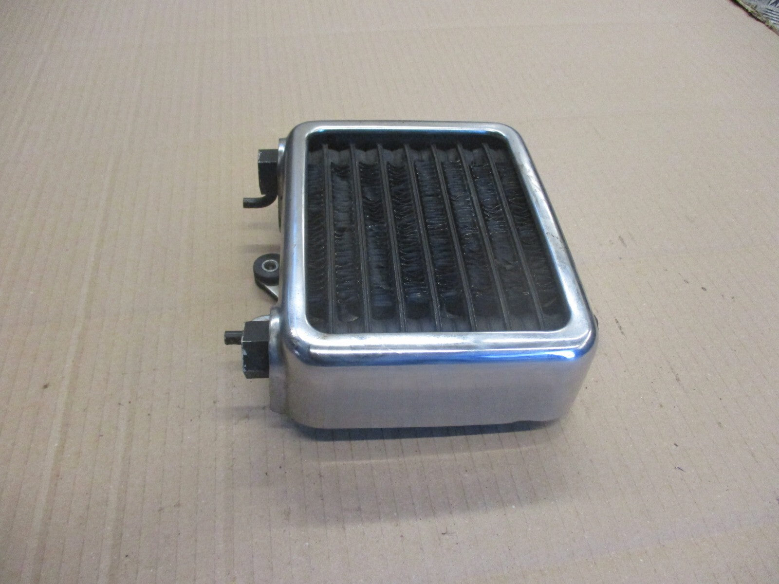Radiateur d'huile + entourage enjoliveur pour Suzuki 1400 VS Intruder - VX51L