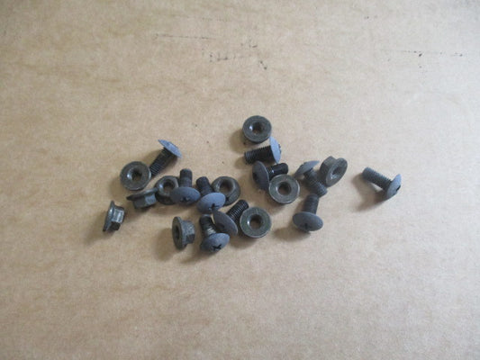 Vis de fixation écopes pour Yamaha 660 XTZ - 3YF