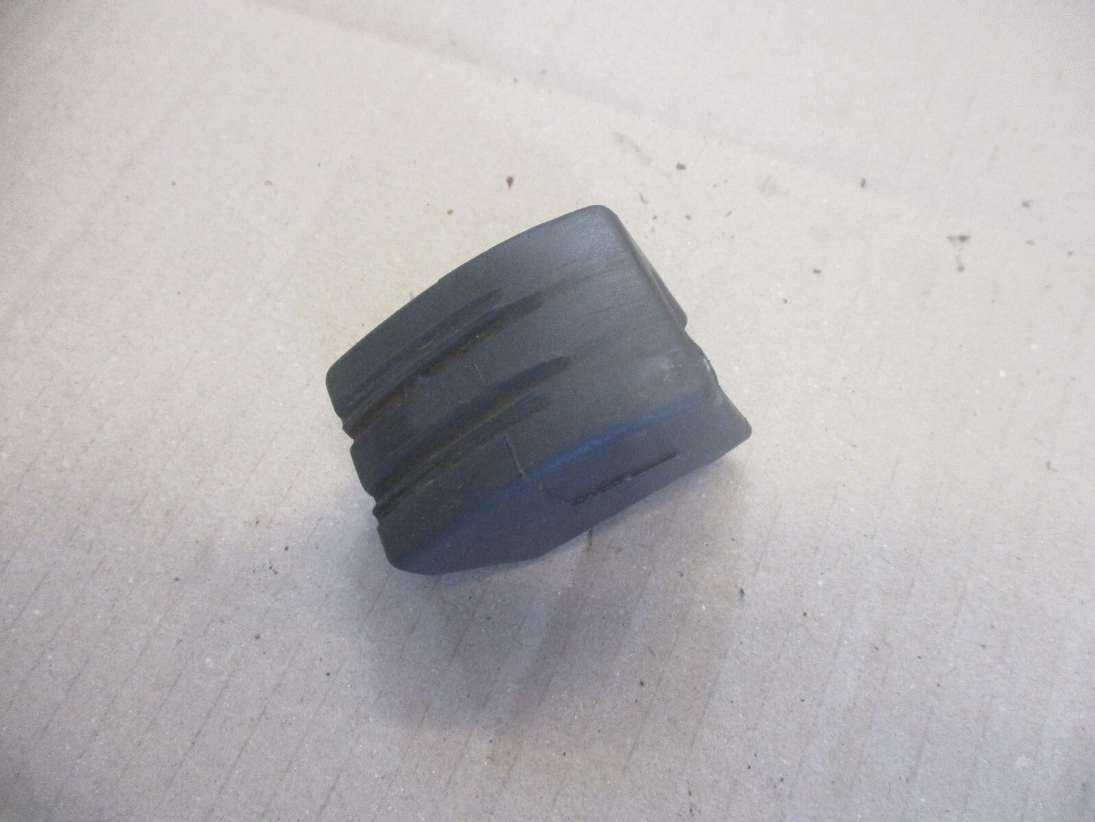 Patin inférieur de chaîne pour Honda 700 XLV  Transalp - RD13A