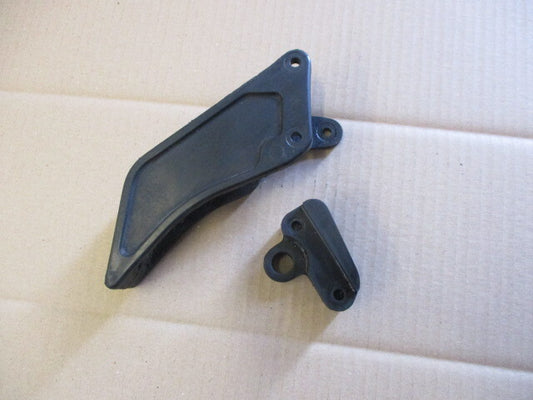 Guide chaîne pour Suzuki 125 DR - SF44A