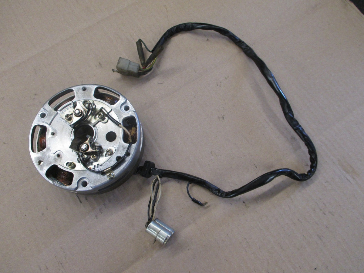 Stator + plateau d'allumage pour Suzuki 125 GT - C - EC - 1978