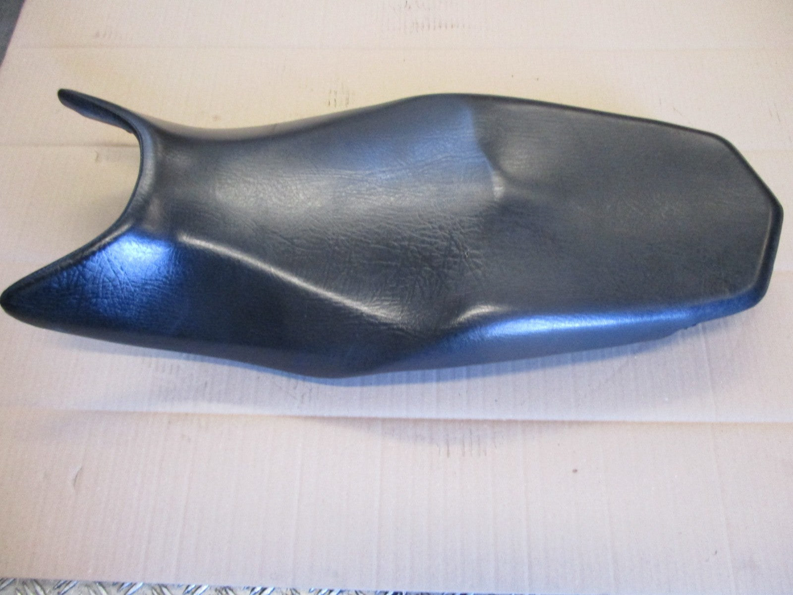 Selle pour Honda 125 CBF - JC74