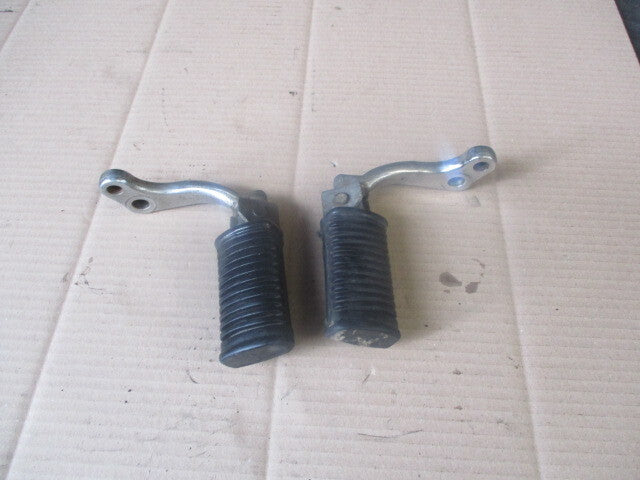 Cales pied avant pour Suzuki 125 GN - NF41A