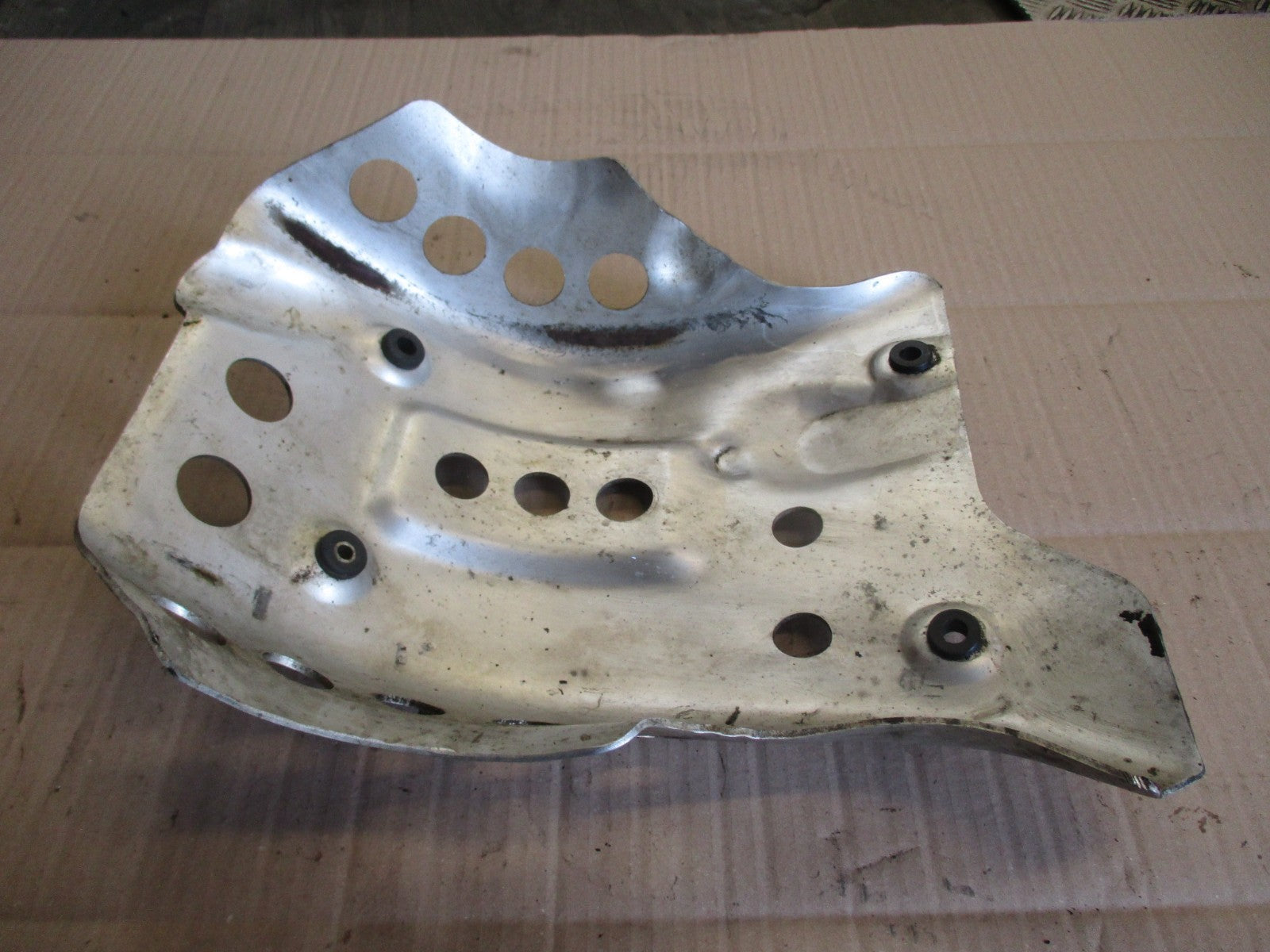 Sabot moteur aluminium pour  Cagiva 350 - W12 - 2N1