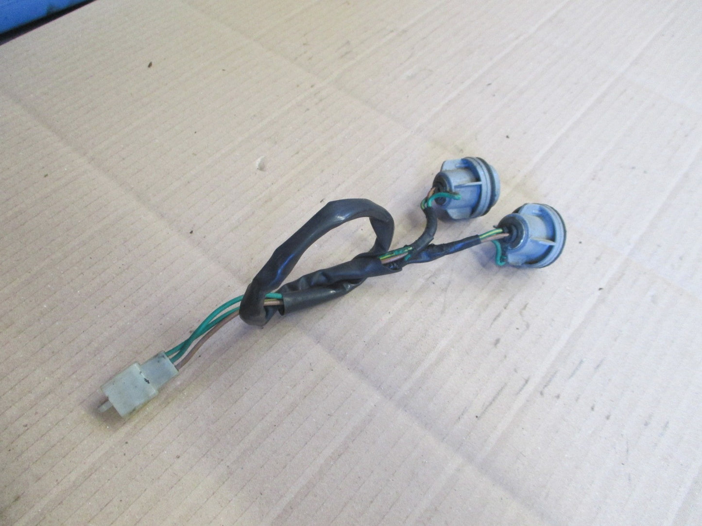 Supports ampoules de feu arrière pour Honda 650 NTV REVERE - RC33