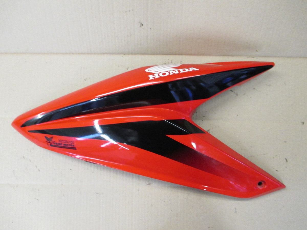 Flanc de carénage gauche pour Honda 125 CBF - JC40A