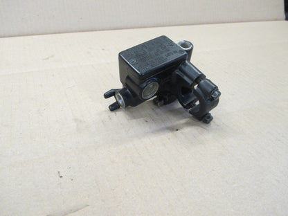 Maitre cylindre frein avant pour Honda 125 CBF - JC74