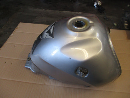 Réservoir d'essence pour Honda 125 XLV Varadéro - JC32 - Phase 1