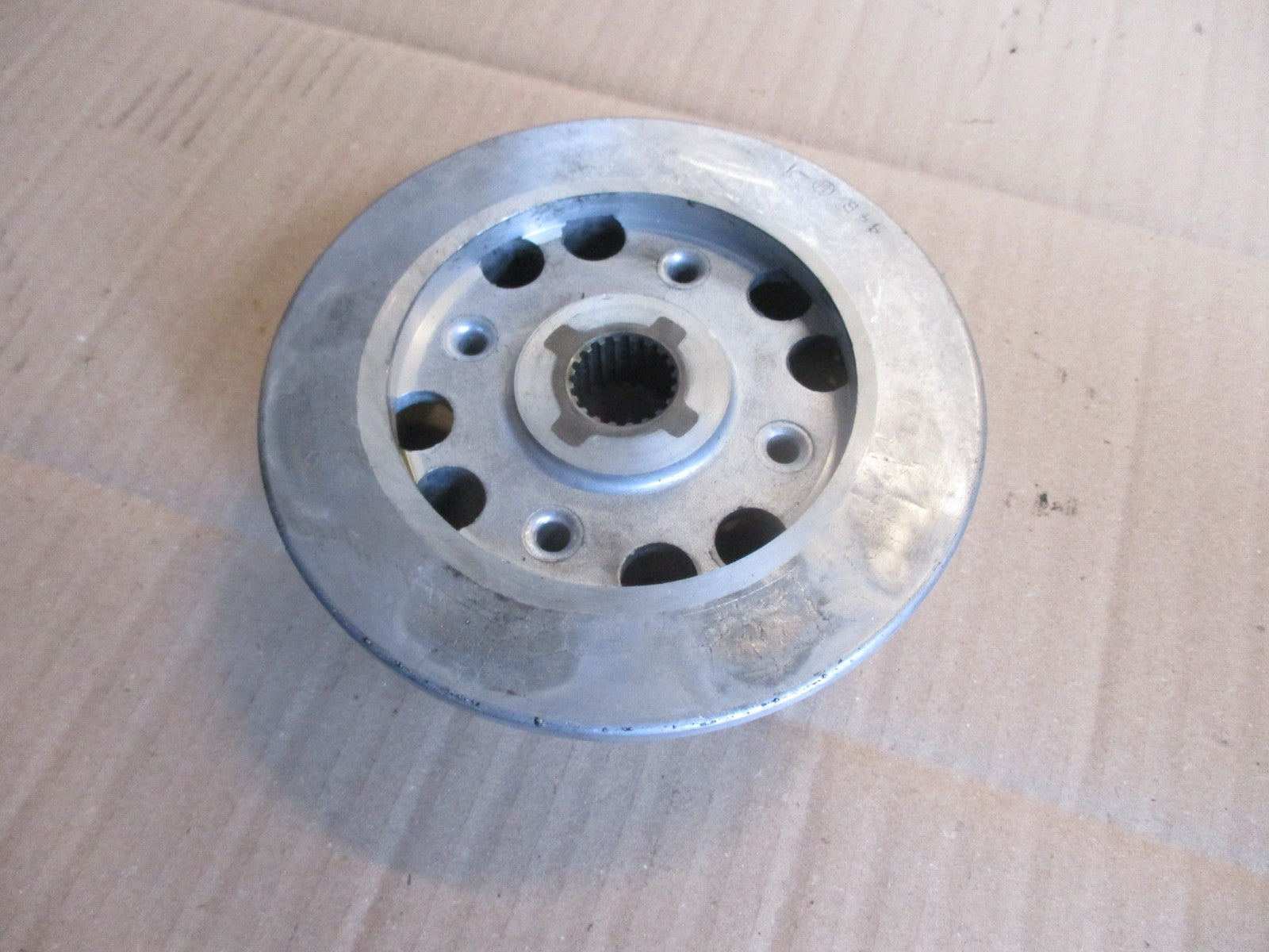 Noix d'embrayage pour Suzuki 650 XF Freewind