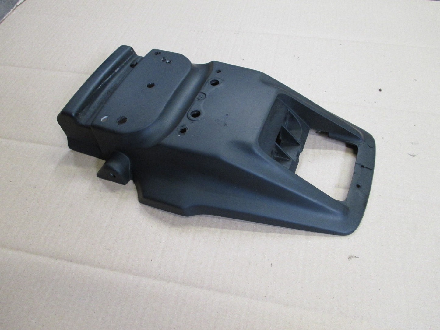 Garde boue arrière pour Yamaha 600 XT - 2KF