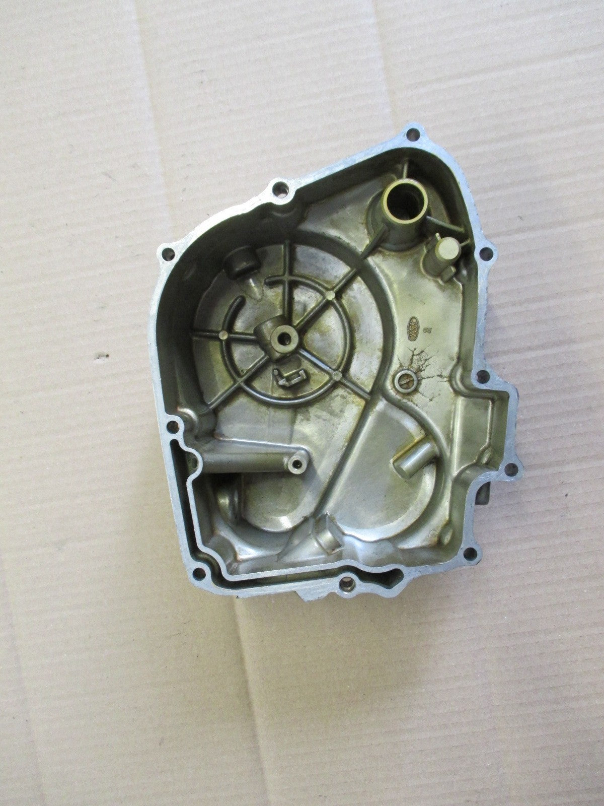 Carter d'embrayage pour Honda 125 CM - JC05