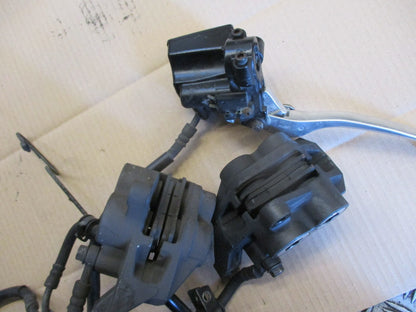 Ensemble étriers maitre cylindre frein avant Yamaha 900 TDM - RN081 - 2002/2005