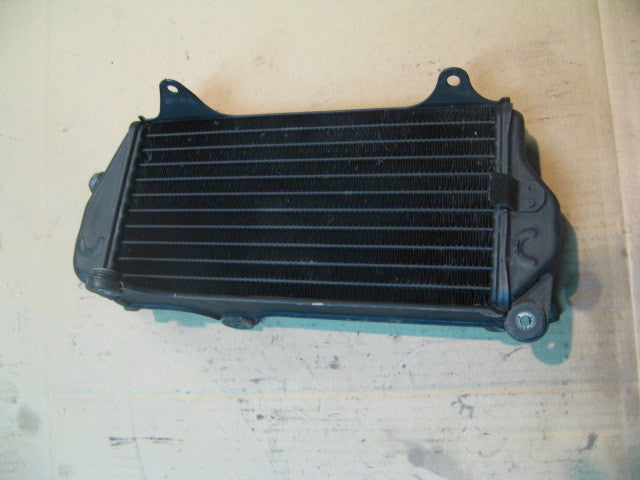 Radiateur d'eau gauche pour Kawasaki 600 650 KLR