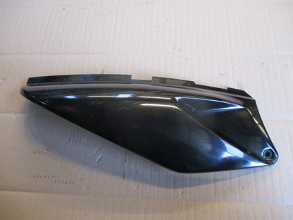 Cache latéral droit pour Honda 125 XLV - Varadéro - JC32